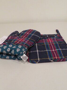 Vera Bradley Kitchen Oven Mitt and Pot Holder Plaid Cotton